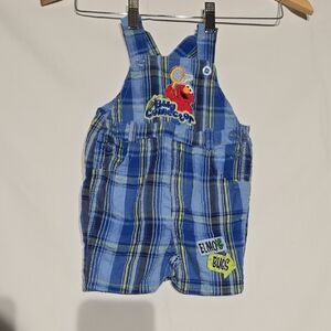 Sesame Street Workshop 2009 Elmos Bugs Overall Shorts Size 6/9 Months Vintage